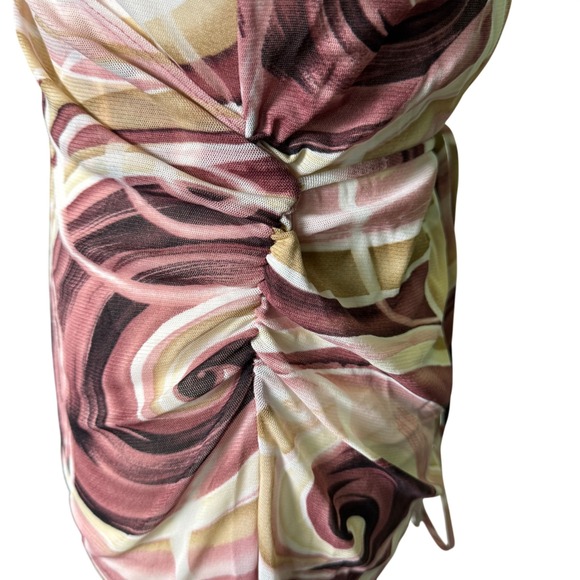 Sold - Picture 3 of 9